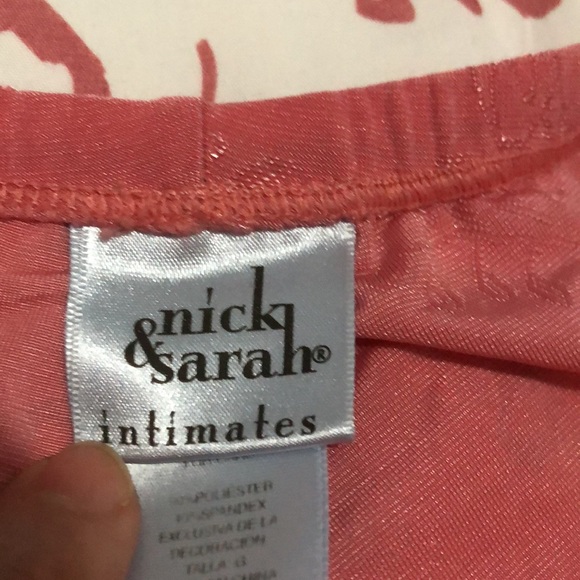 Nick & Sarah Sleepwear Set Women’s size L - Picture 12 of 16